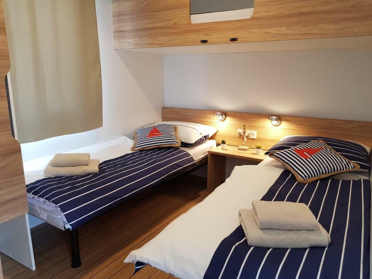 Mobile Home Biograd Na Moru Gapi House エクステリア 写真